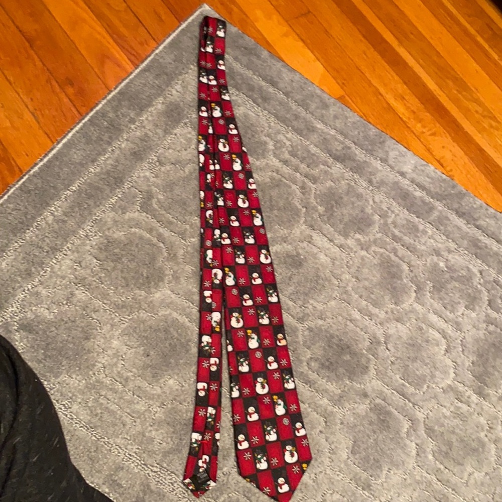 Men’s Christmas/Snowman  Yule tie Greetings Hallmark brand Tie nwot never worn